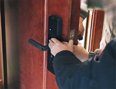 永福24小时上门开锁公司